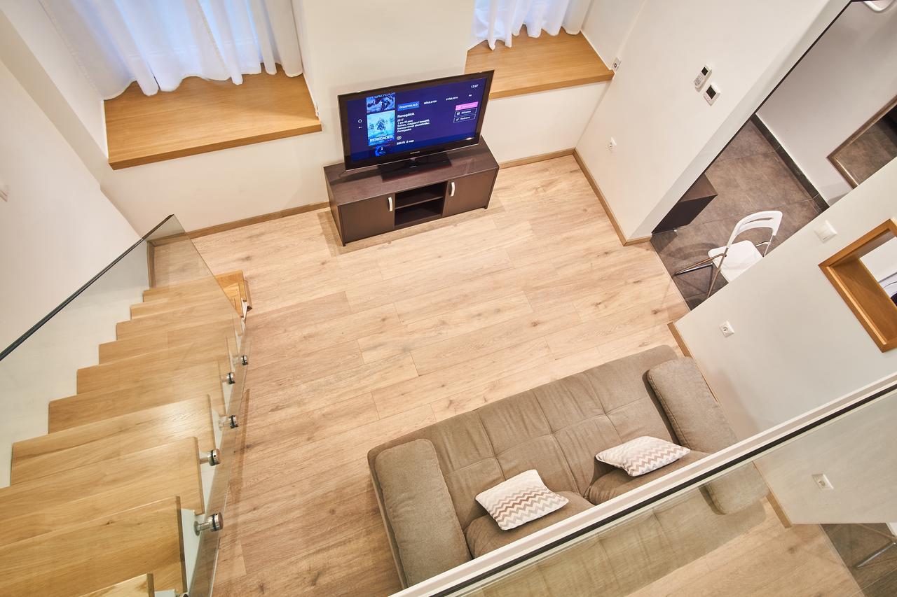 V27 Apartment | Hostaid Βουδαπέστη Εξωτερικό φωτογραφία