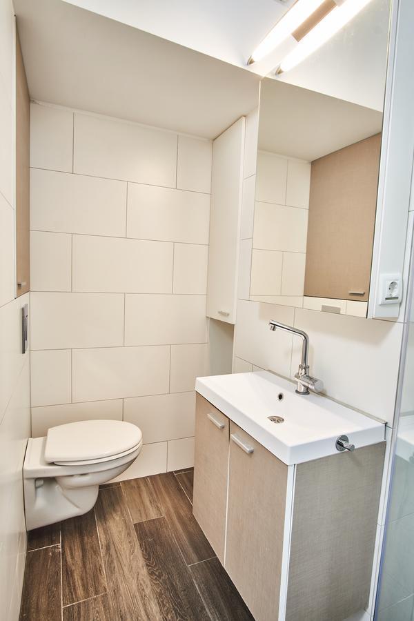 V27 Apartment | Hostaid Βουδαπέστη Εξωτερικό φωτογραφία