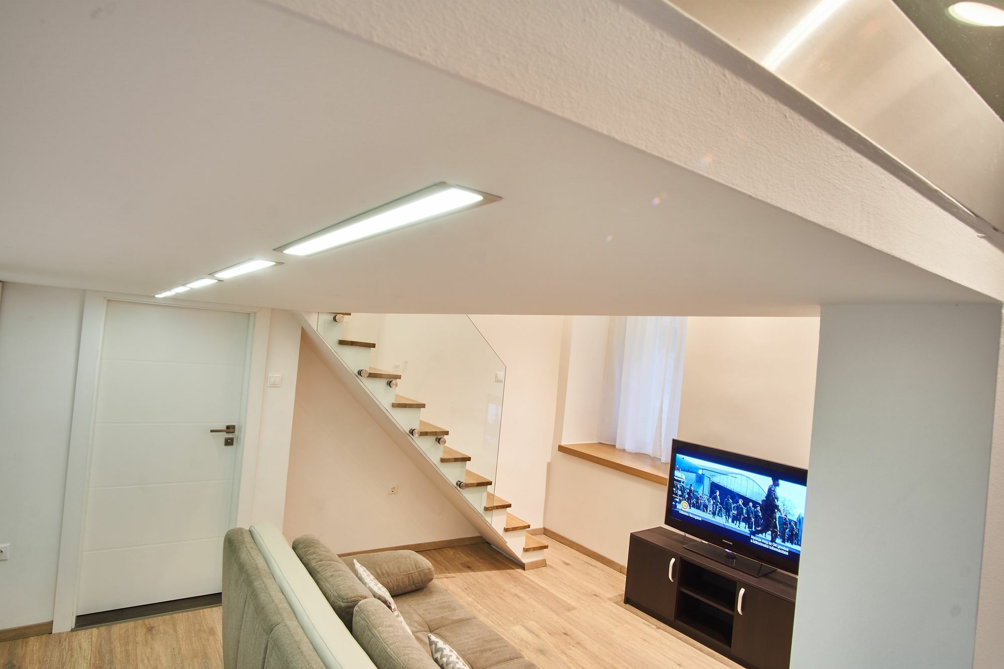 V27 Apartment | Hostaid Βουδαπέστη Εξωτερικό φωτογραφία